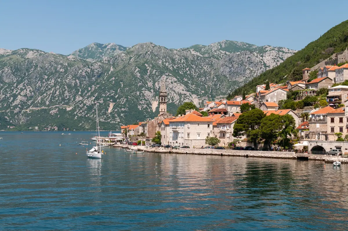 Transfer od Kotora do Dubrovnika kroz iskustvo popularnog travel blogera